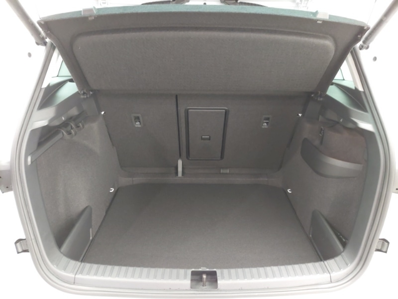 Used Skoda Karoq 2025 for sale - 76543873: Photo 8