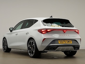 Used Cupra Leon 2025 for sale - 78057348: Photo