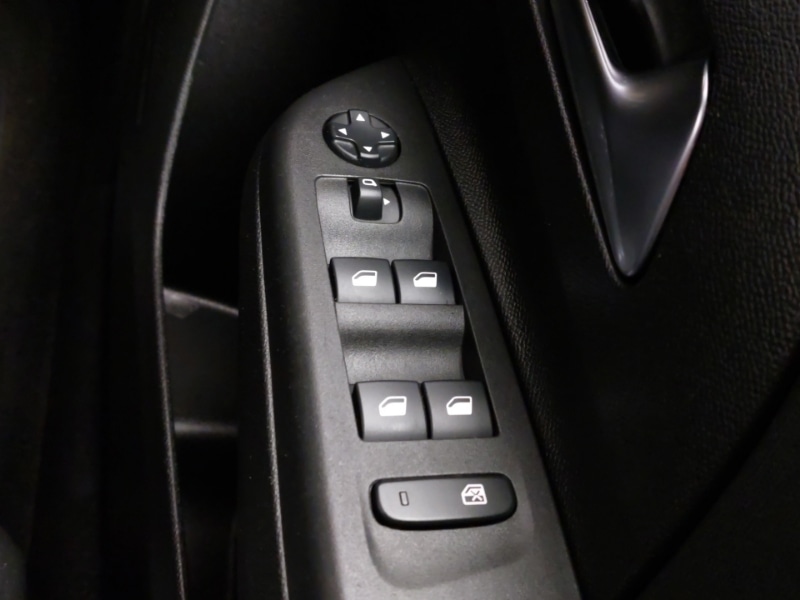 Used Vauxhall Corsa 2022 for sale - 76924994: Photo 17