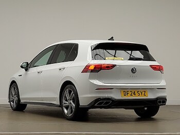 Used Volkswagen Golf 2024 for sale - 77078393: Photo