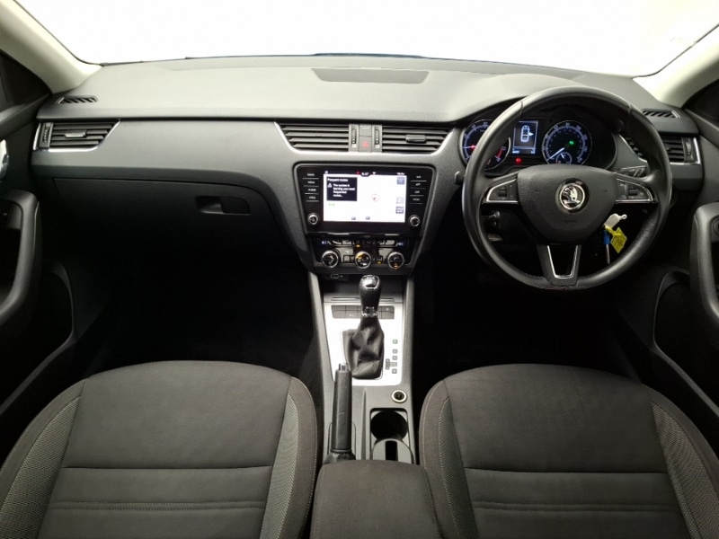 Used Skoda Octavia 2019 for sale - 76450741: Photo 2