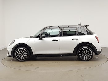 Used MINI Cooper 2025 for sale - 78634200: Photo