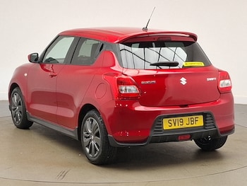 Used Suzuki Swift 2019 for sale - 78747173: Photo