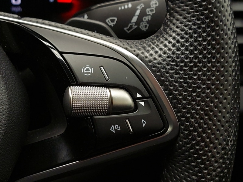 Used Skoda Karoq 2024 for sale - 77183942: Photo 19