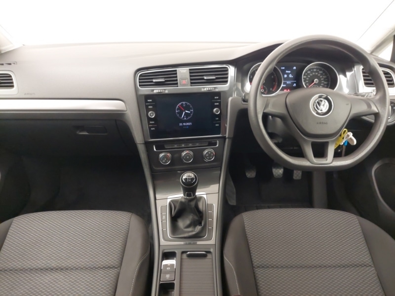 Used Volkswagen Golf 2019 for sale - 77389301: Photo 2