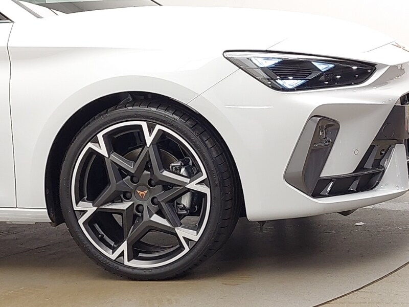 Used Cupra Leon 2025 for sale - 76221552: Photo 9