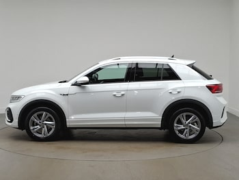 Used Volkswagen T-Roc 2023 for sale - 76602384: Photo