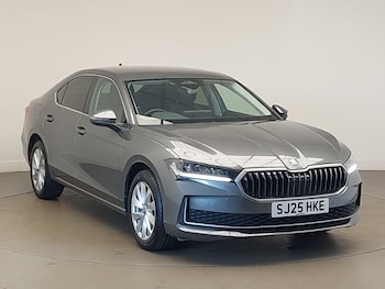 Used Skoda Superb 2025 for sale - 77947819: Photo