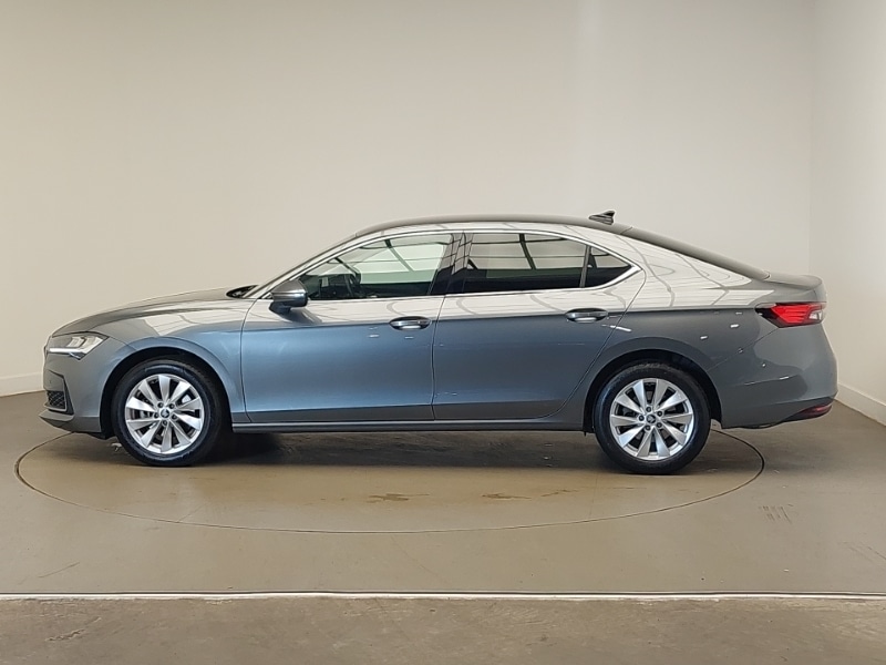 Used Skoda Superb 2025 for sale - 77947819: Photo 4