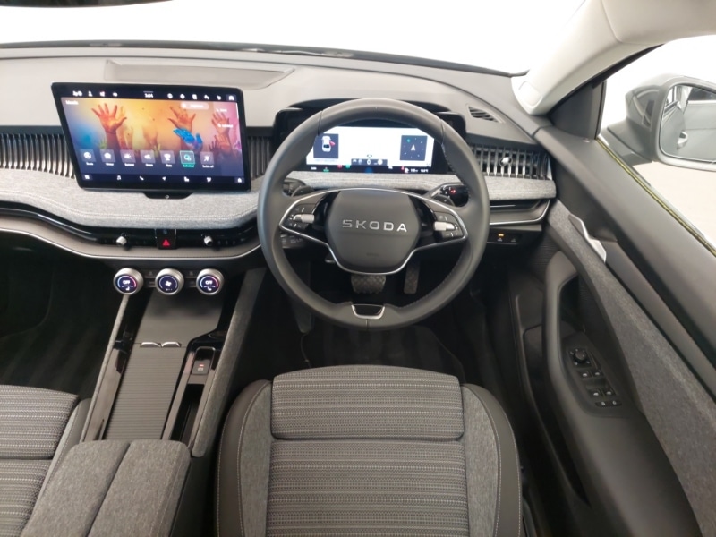 Used Skoda Superb 2025 for sale - 77947819: Photo 7