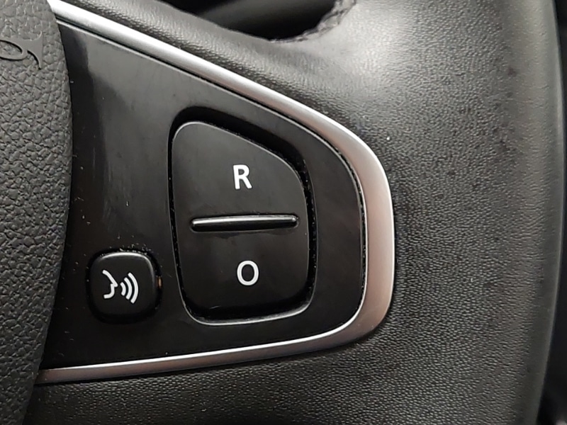 Used Renault Clio 2018 for sale - 76959184: Photo 19