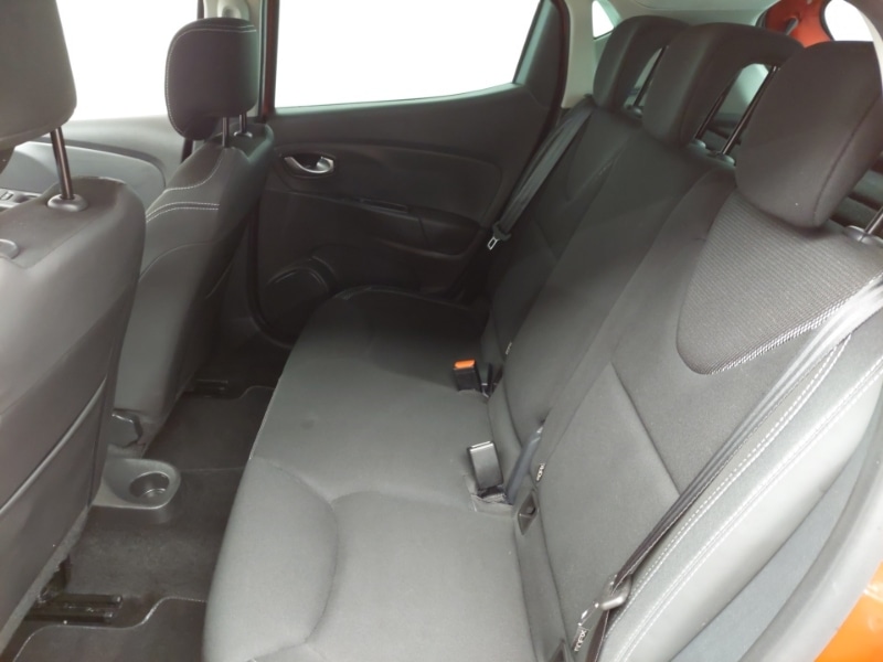 Used Renault Clio 2018 for sale - 76959184: Photo 6