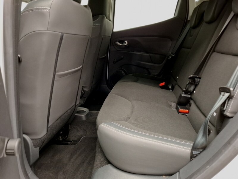 Used Renault Clio 2017 for sale - 76636570: Photo 6