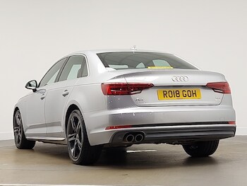 Used Audi A4 2018 for sale - 76483979: Photo