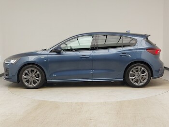 Used Ford Focus 2022 for sale - 76465175: Photo