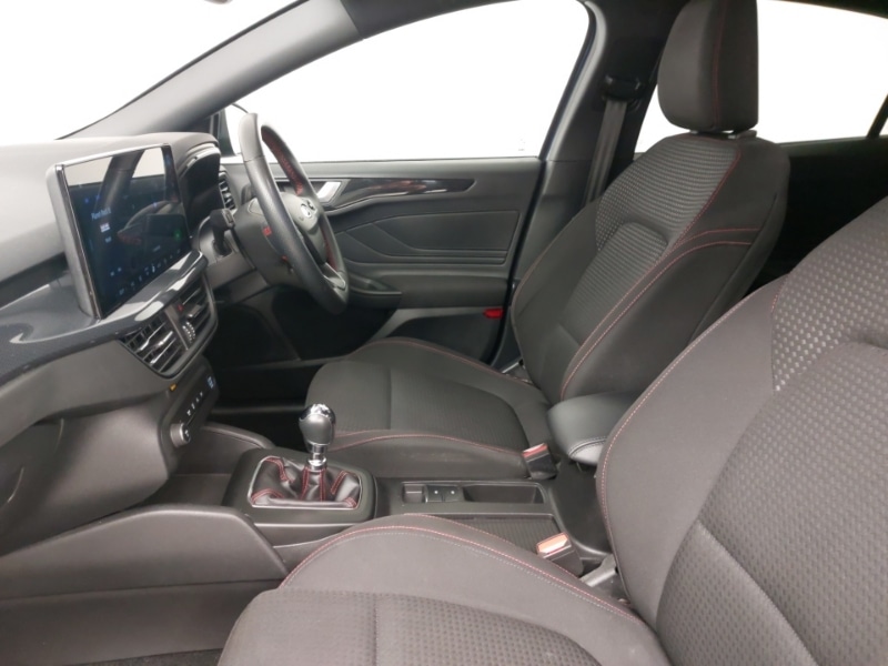 Used Ford Focus 2022 for sale - 76465175: Photo 5