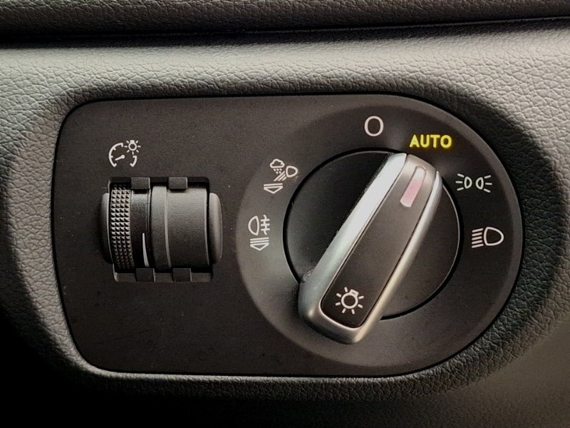 Used Audi Q3 2018 for sale - 77750615: Photo 19