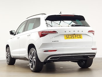 Used Skoda Karoq 2025 for sale - 76103481: Photo