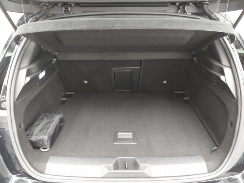 Used Vauxhall Astra 2022 for sale - 76983103: Photo 8