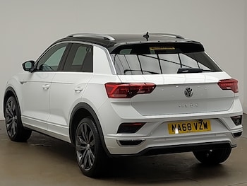 Used Volkswagen T-Roc 2018 for sale - 77982179: Photo