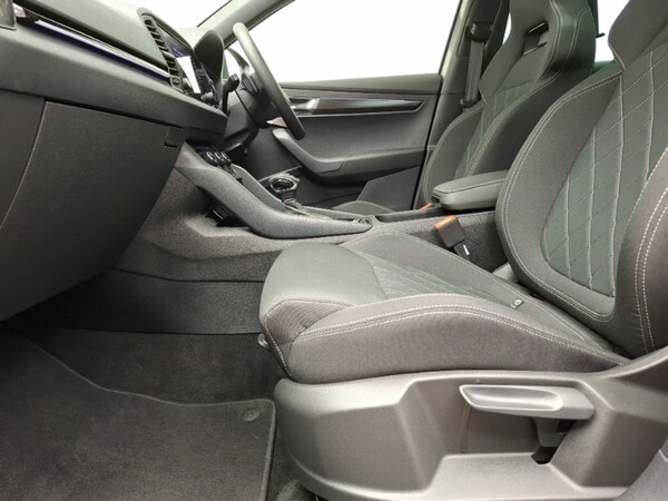 Used Skoda Karoq 2024 for sale - 75686840: Photo 5