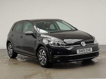 Used Volkswagen Golf 2019 for sale - 78940927: Photo
