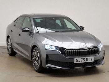 Used Skoda Octavia 2025 for sale - 78269157: Photo