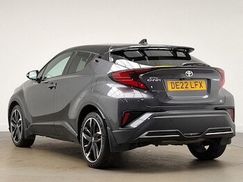 Used Toyota C-HR 2022 for sale - 77352516: Photo