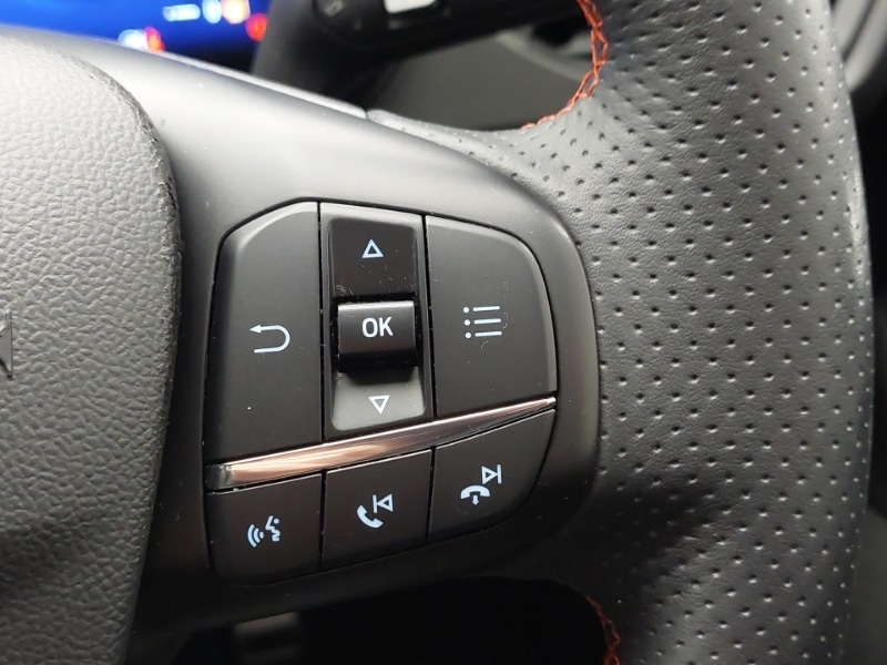 Used Ford Focus 2020 for sale - 76348438: Photo 19