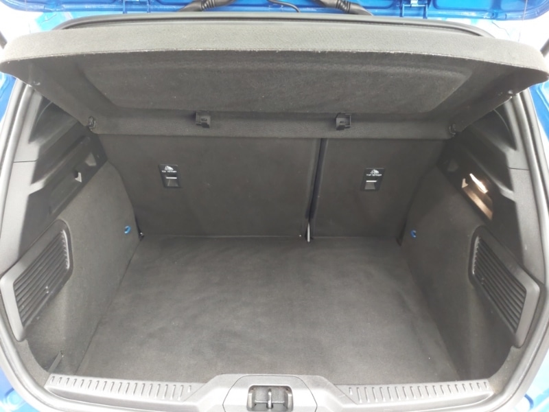 Used Ford Focus 2020 for sale - 76348438: Photo 8
