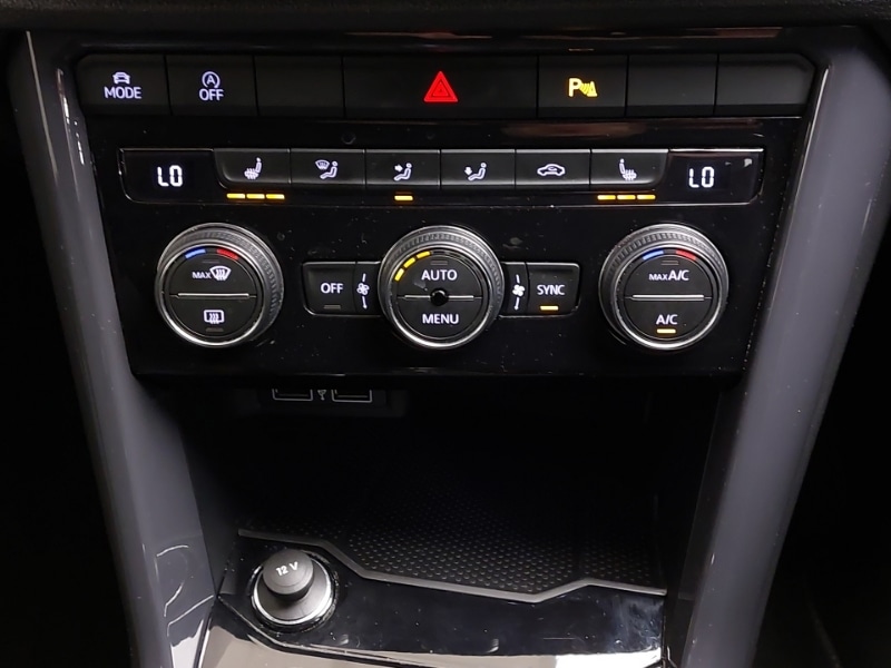 Used Volkswagen T-Roc 2019 for sale - 77073466: Photo 16