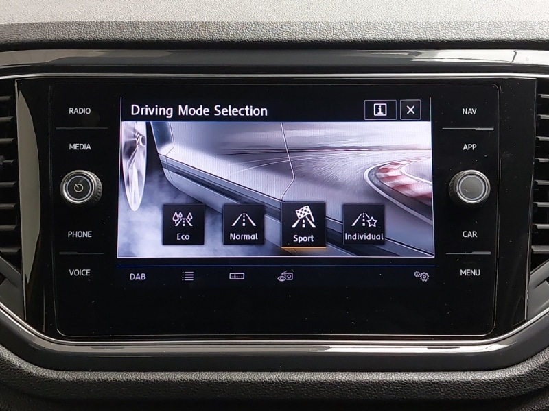 Used Volkswagen T-Roc 2019 for sale - 77073466: Photo 17