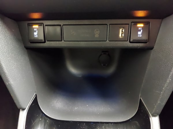 Used Toyota Yaris Cross 2022 for sale - 75101710: Photo 17