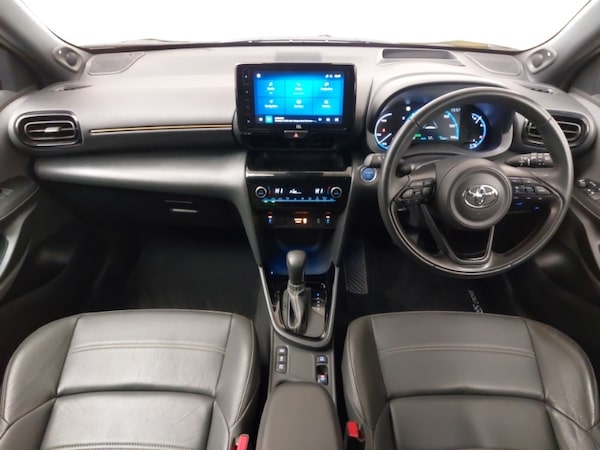 Used Toyota Yaris Cross 2022 for sale - 75101710: Photo 2