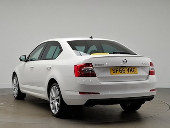 Used Skoda Octavia 2016 for sale - 75664237: Photo