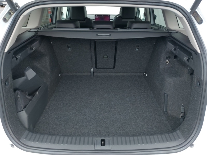 Used Skoda Enyaq 2024 for sale - 76983082: Photo 8