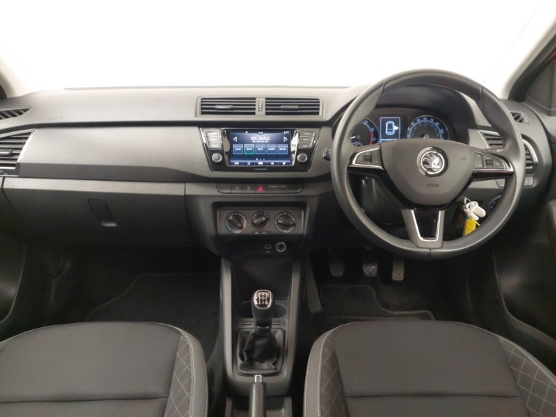 Used Skoda Fabia 2020 for sale - 77114860: Photo 2