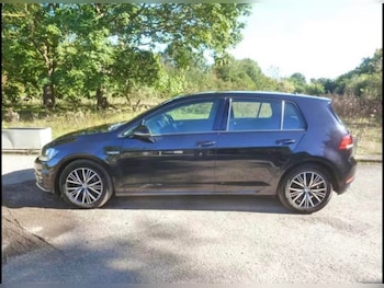 Used Volkswagen Golf 2018 for sale - 75503448: Photo