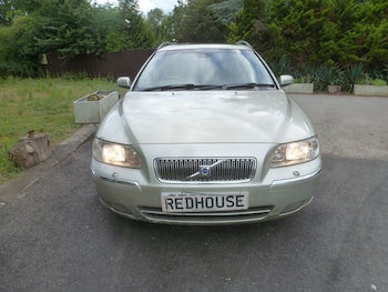 Used Volvo V70 2005 for sale - 79060045: Photo