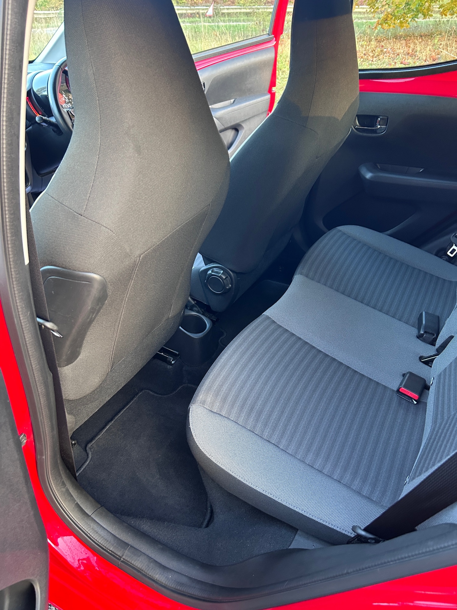 Used Toyota AYGO 2019 for sale - 76482696: Photo 18