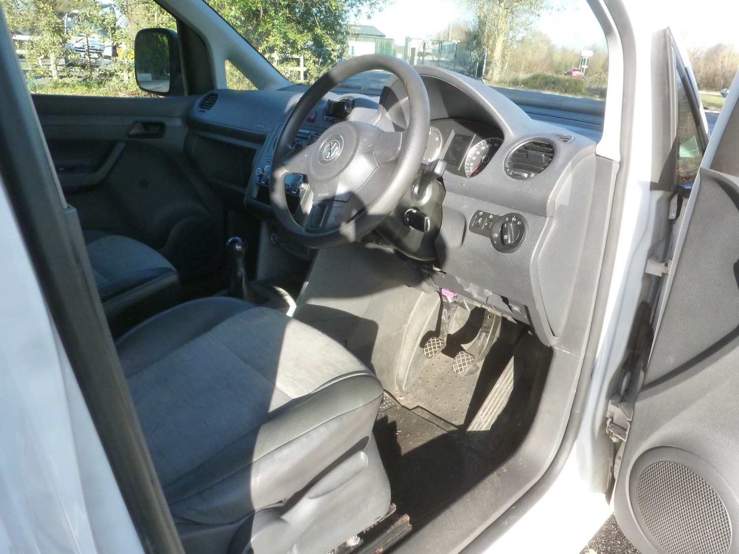 Used Volkswagen Caddy 2011 for sale - 76682989: Photo 10