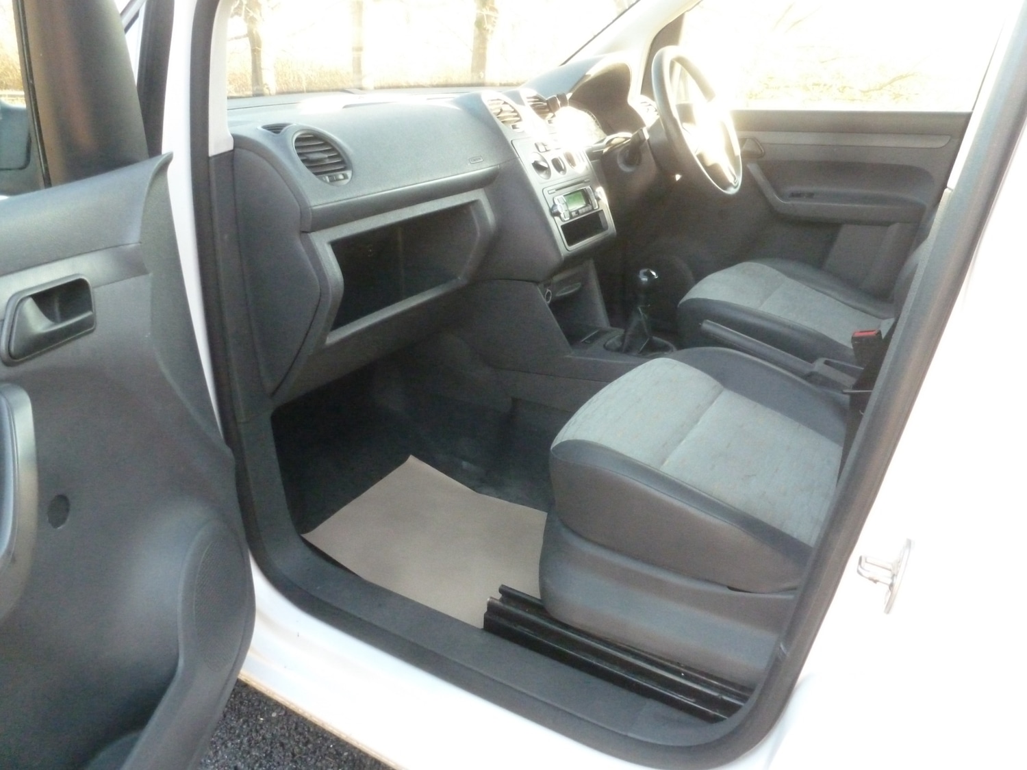 Used Volkswagen Caddy 2011 for sale - 76682989: Photo 11