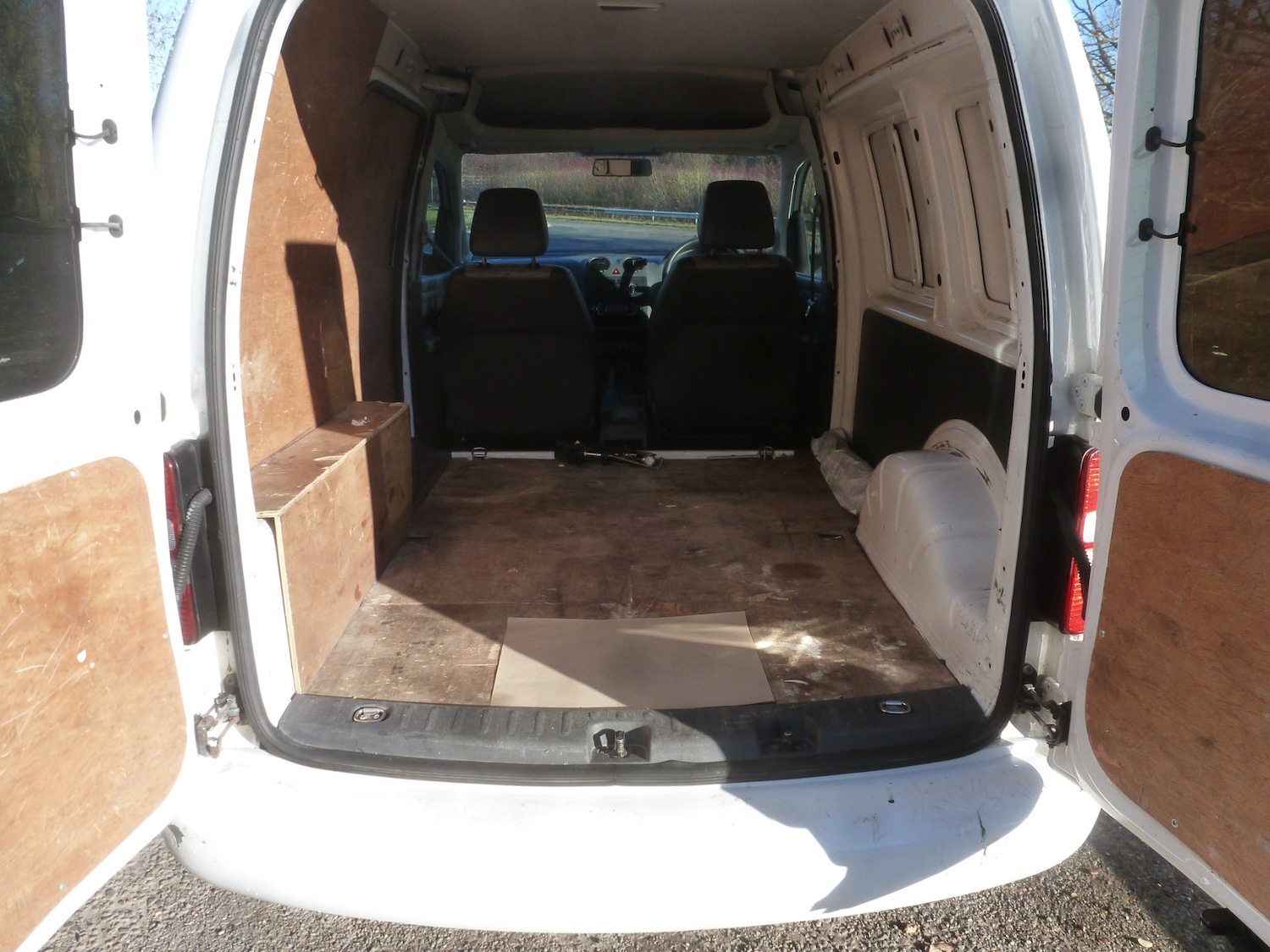 Used Volkswagen Caddy 2011 for sale - 76682989: Photo 14