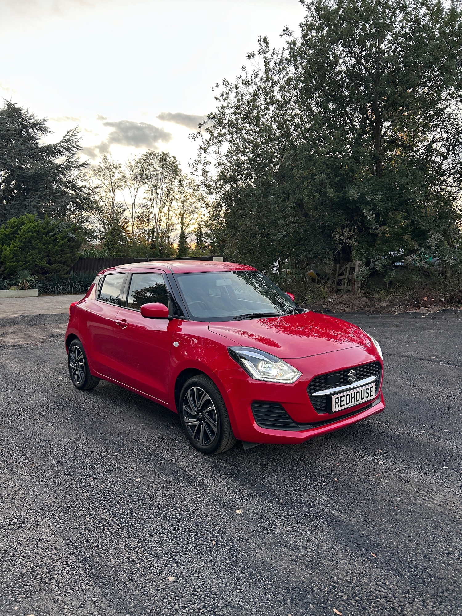 Used Suzuki Swift 2022 for sale - 76482690: Photo 4