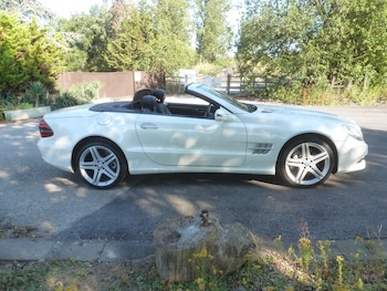 Used Mercedes-Benz SL 2010 for sale - 79165329: Photo