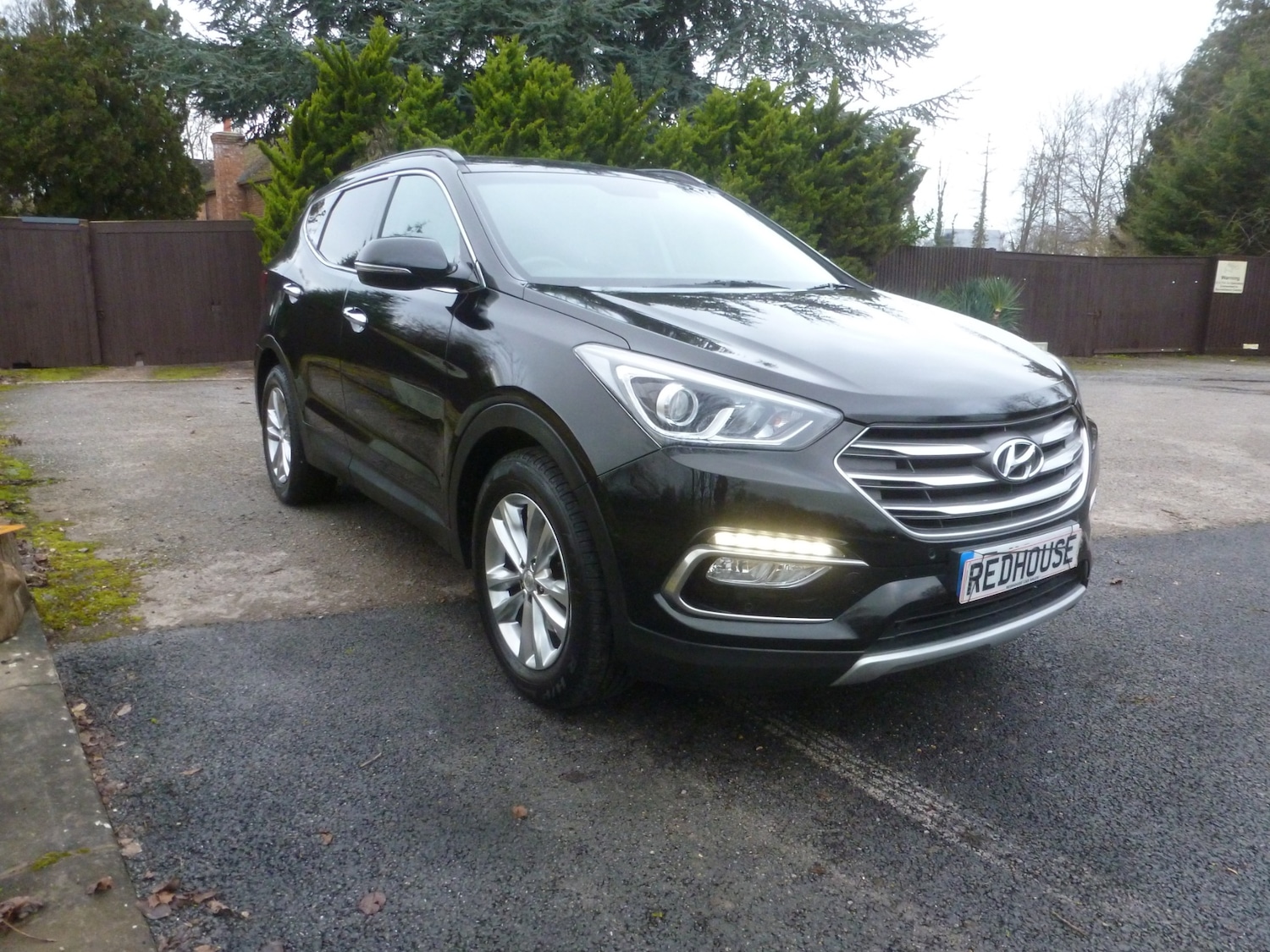 Used Hyundai Santa Fe 2016 for sale - 77493554: Photo 3