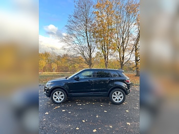 Land Rover - Range Rover Evoque