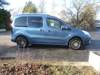 Used Peugeot Partner Tepee 2012 for sale - 77356992: Photo