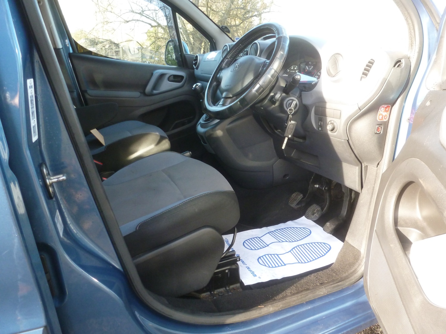 Used Peugeot Partner Tepee 2012 for sale - 77356992: Photo 9