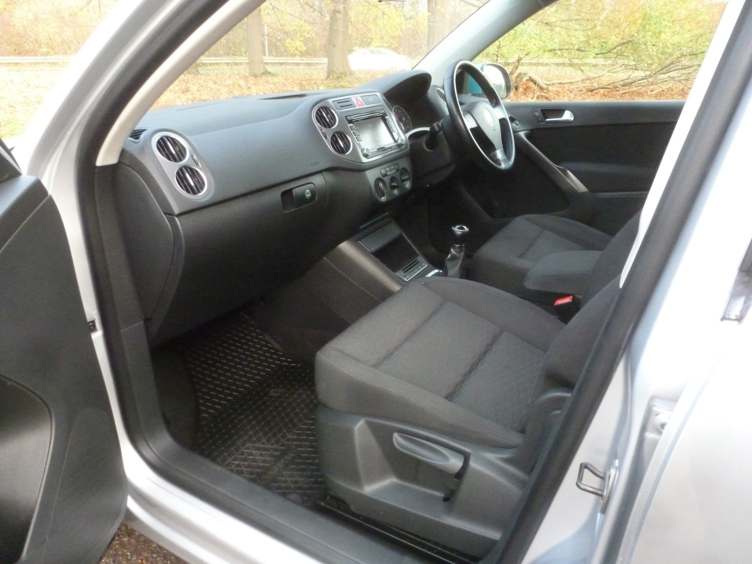 Used Volkswagen Tiguan 2009 for sale - 76497647: Photo 10